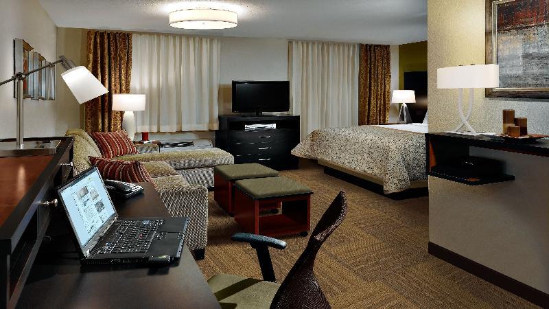 Staybridge Suites - Denton By Ihg מראה חיצוני תמונה